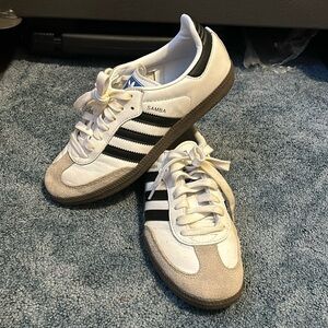 Adidas white of sambas men’s six